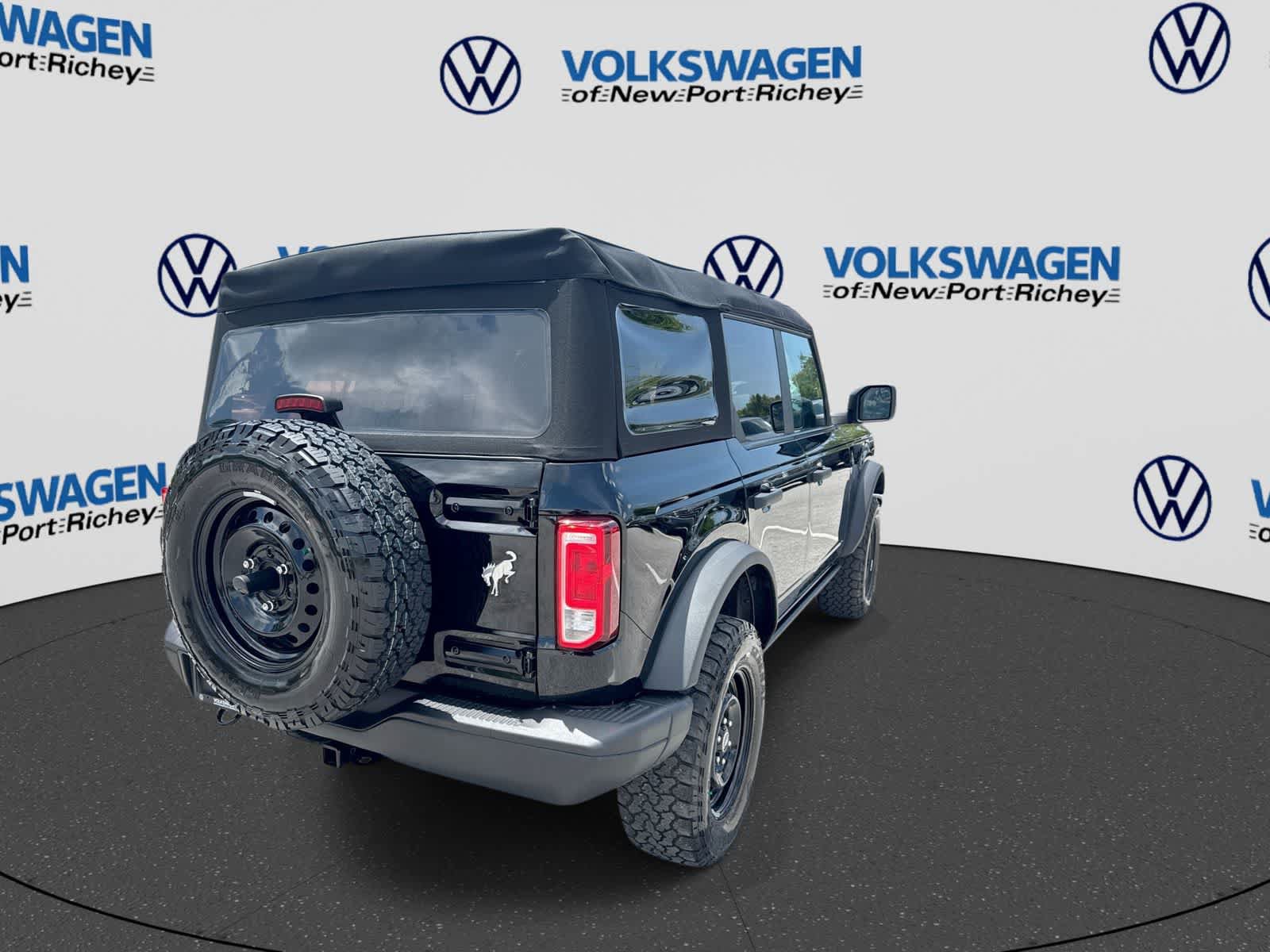 Used 2023 Ford Bronco Black Diamond AWD/4WD image 14