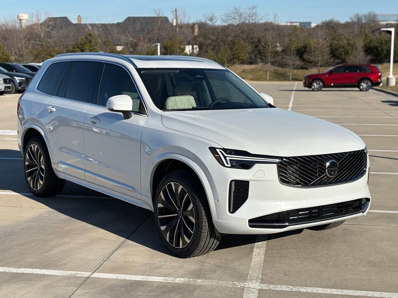 New 2026 Volvo XC90 T8 Ultra w/ Protection Package Premier image 4