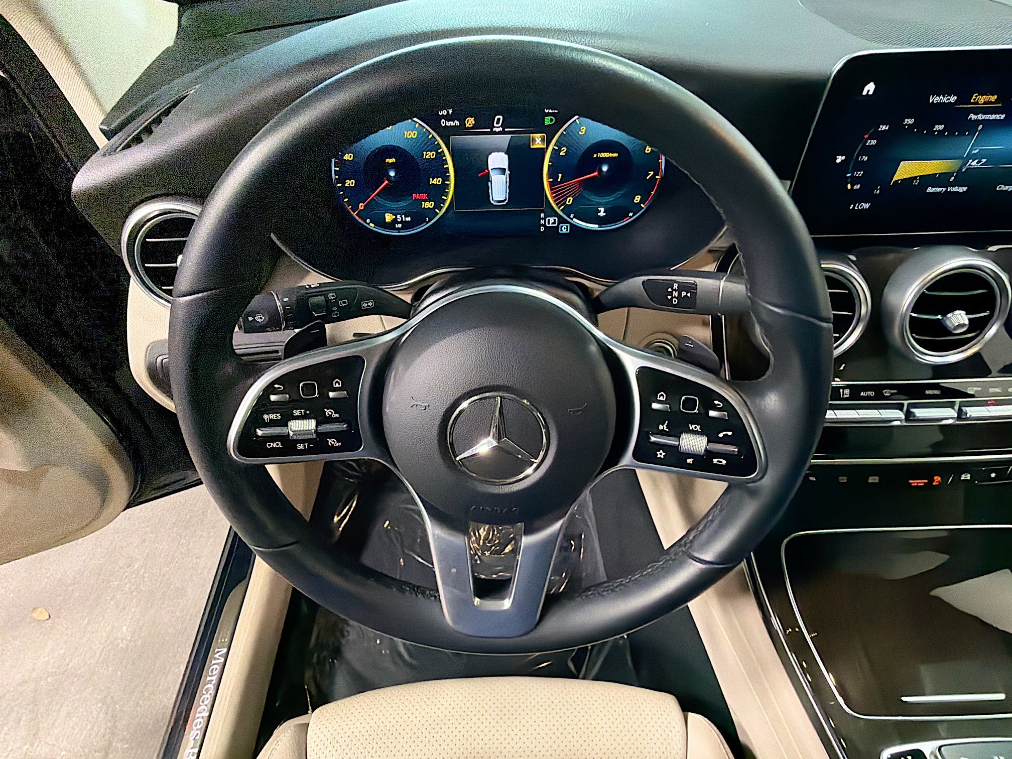 Used 2022 Mercedes-Benz GLC 300 image 36