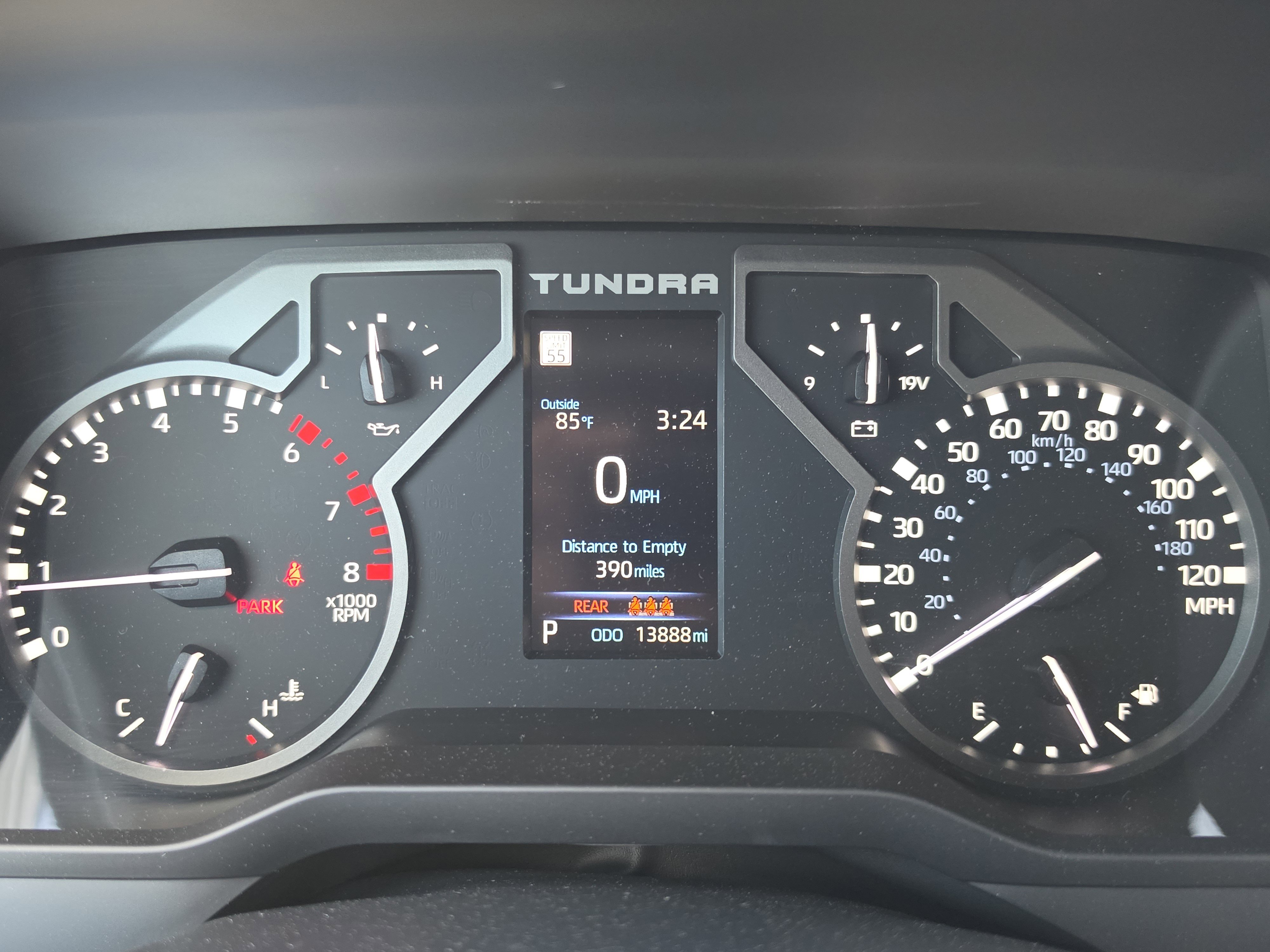 Used 2023 Toyota Tundra SR5 w/ SR5 Convenience Package AWD/4WD image 17