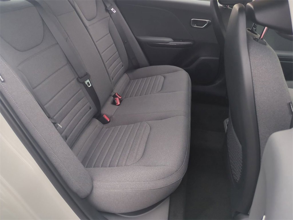 New 2025 Kia K4 EX image 24