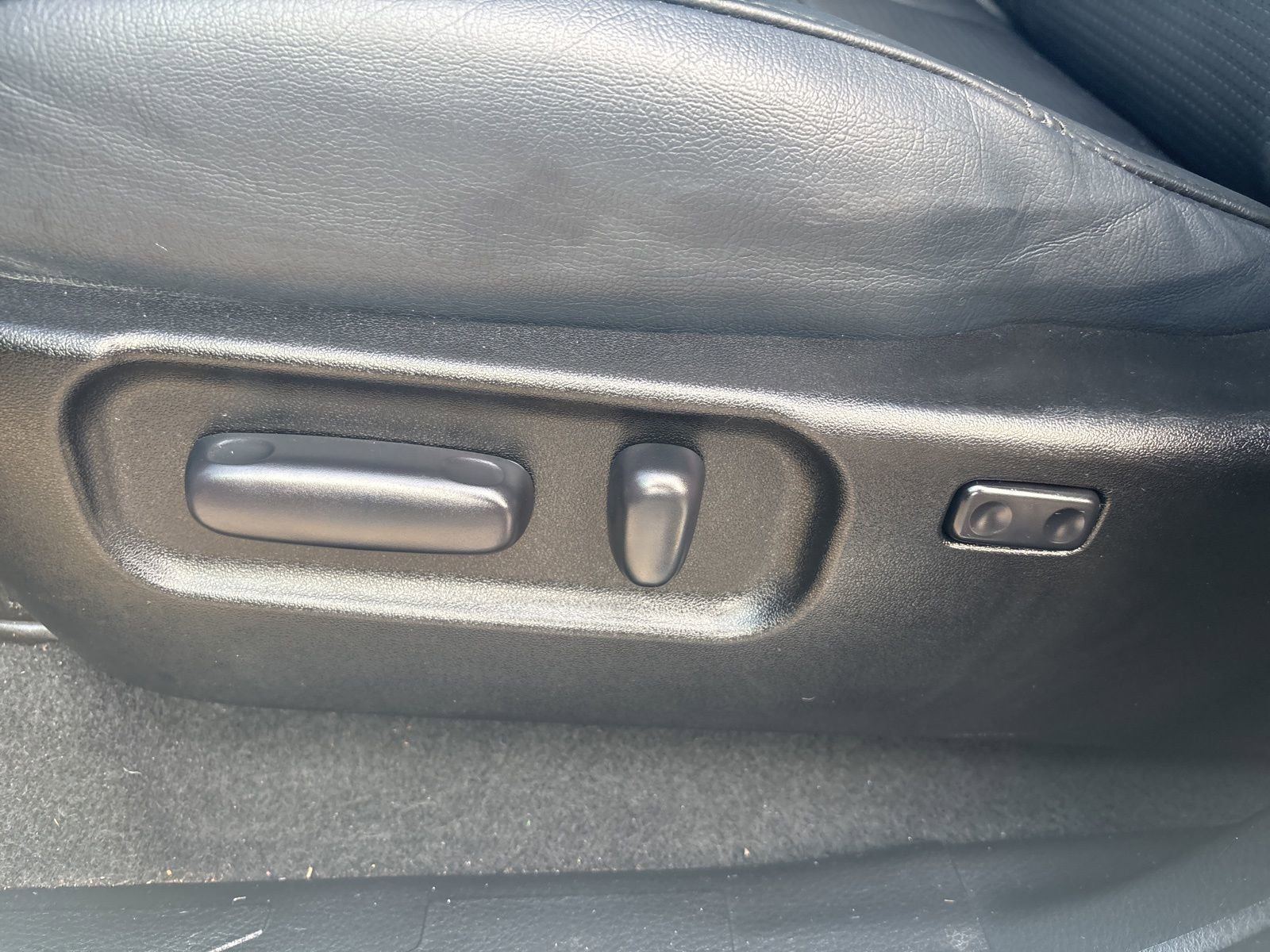 Used 2022 Toyota Tacoma TRD Off-Road image 24