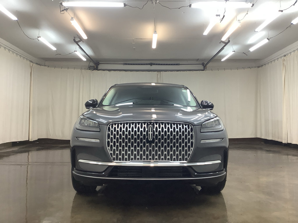 Used 2024 Lincoln Corsair AWD image 11