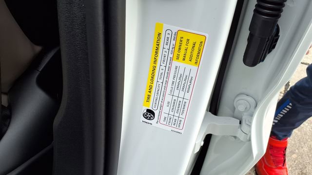 New 2026 Volvo XC60 B5 Core image 27