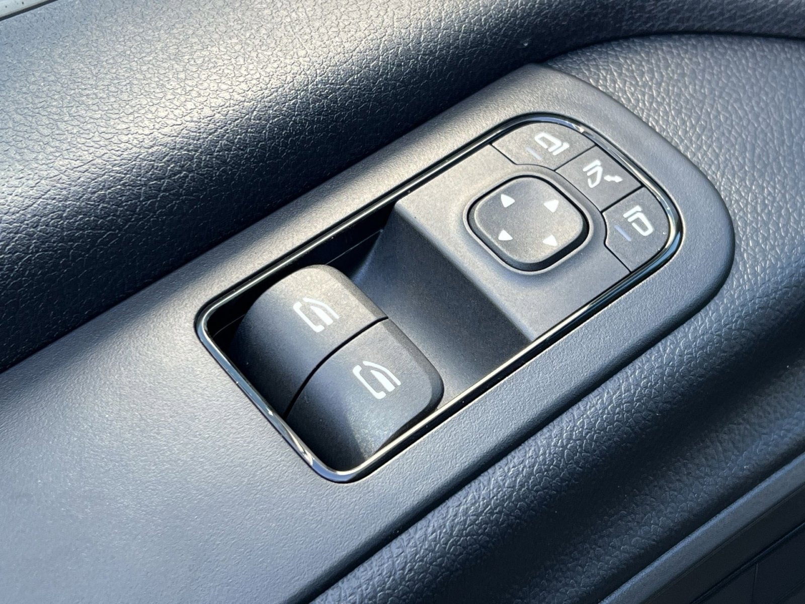 New 2026 Mercedes-Benz Sprinter 144 Cargo image 13