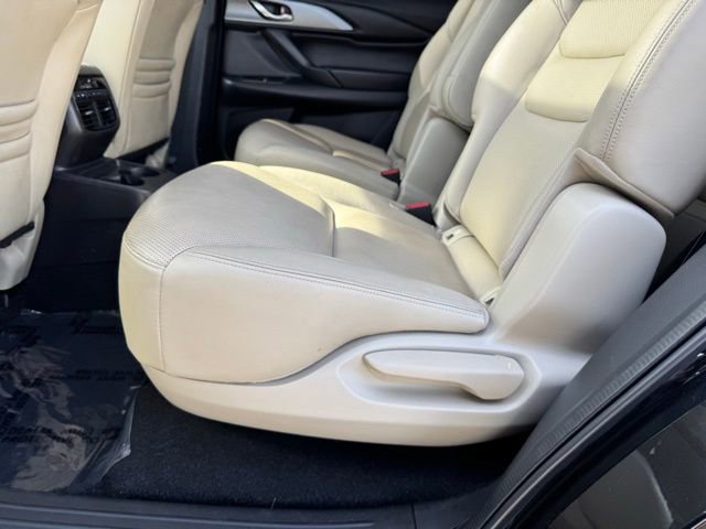 Certified 2023 MAZDA CX-9 Touring Plus AWD/4WD image 11