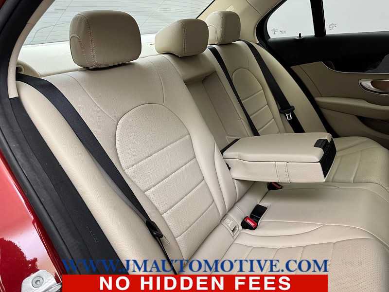 Used 2017 Mercedes-Benz C 300 4MATIC Sedan image 19