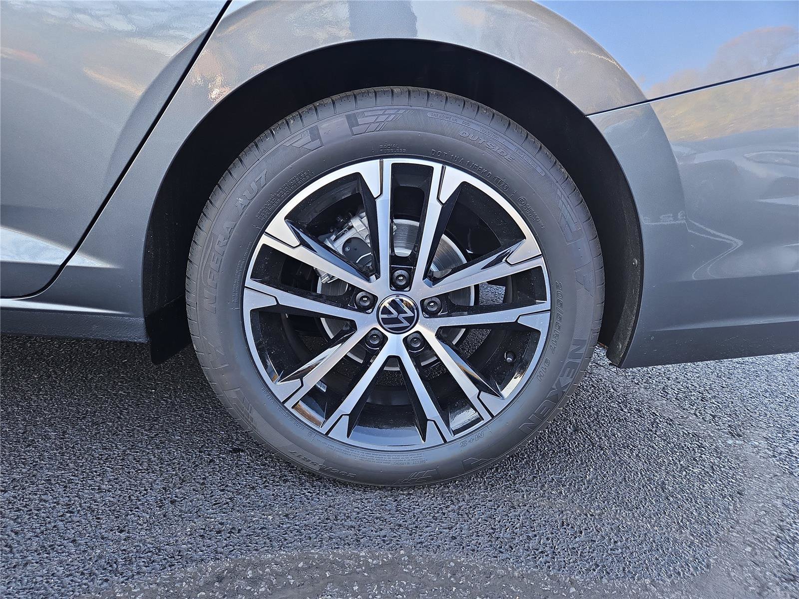New 2026 Volkswagen Jetta Sport FWD image 9