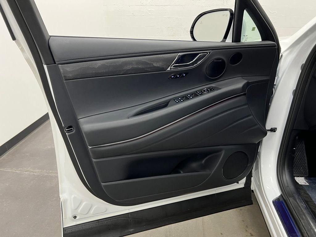 New 2026 Genesis GV80 3.5T Prestige image 27