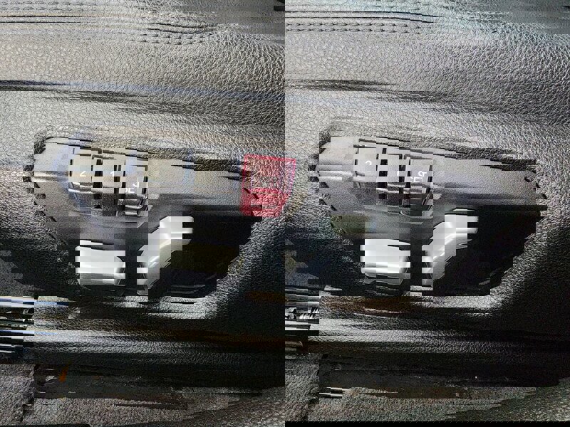 Used 2018 BMW 320i Sedan w/ Convenience Package image 20