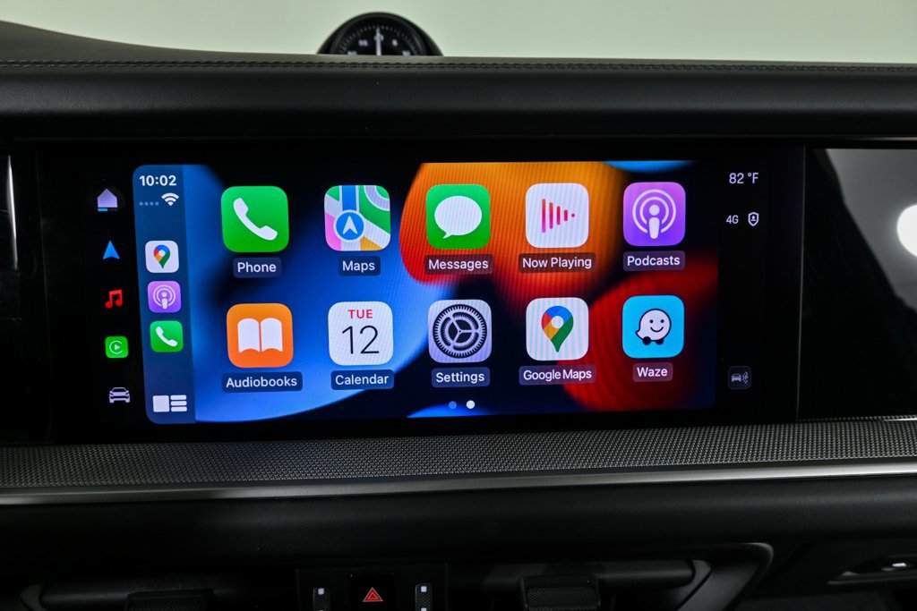 New 2025 Porsche Cayenne Coupe image 16