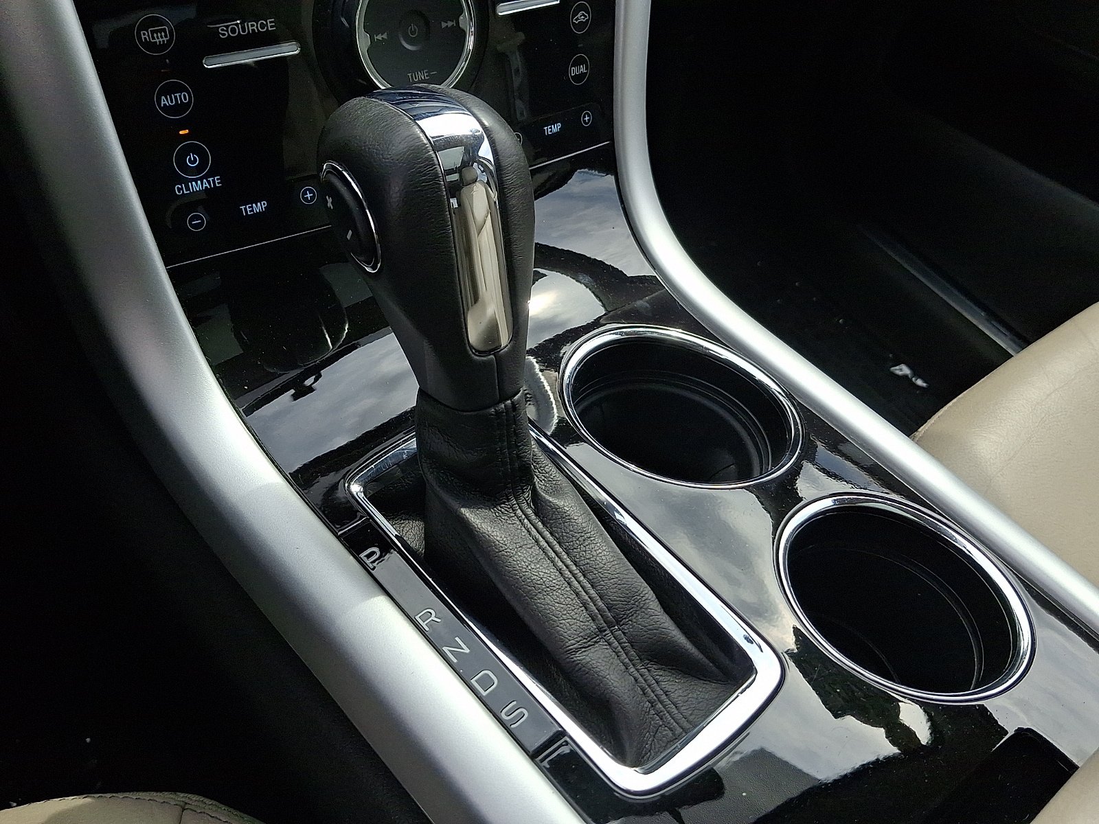 Used 2013 Ford Edge Limited AWD/4WD image 15