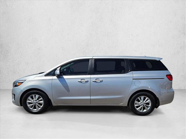 Used 2016 Kia Sedona L FWD video 4