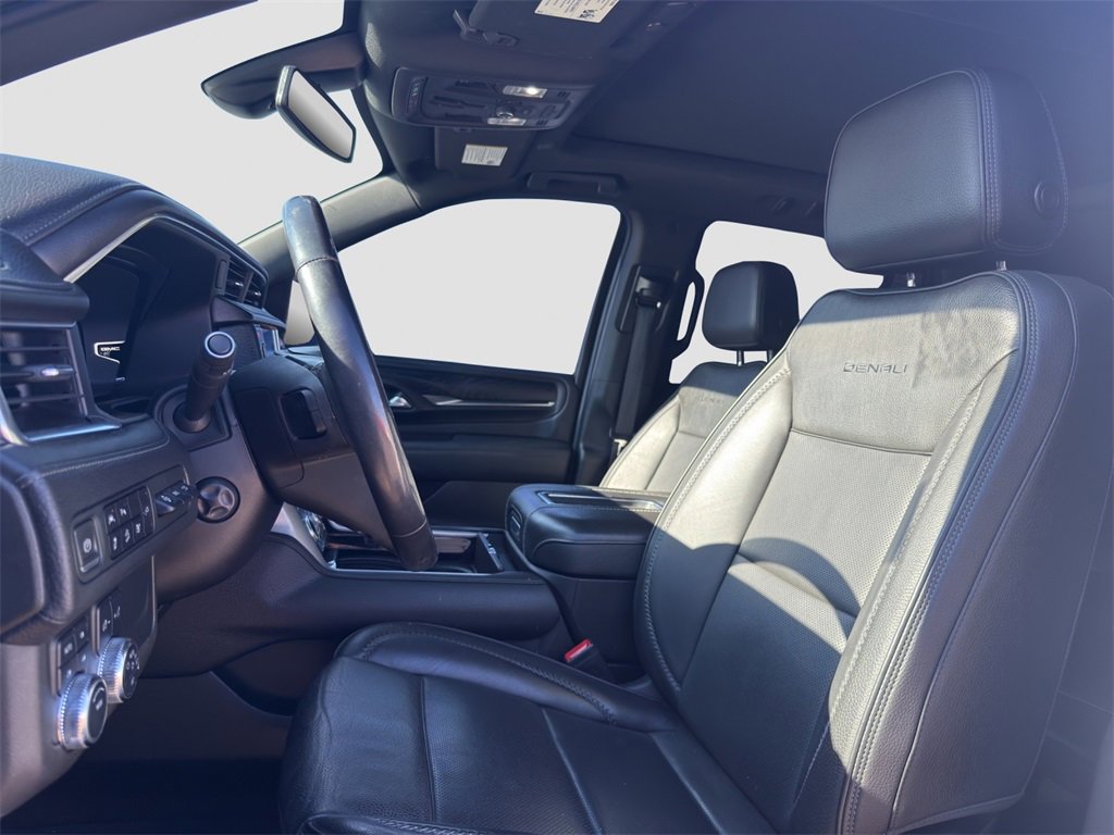Used 2022 GMC Yukon Denali image 5