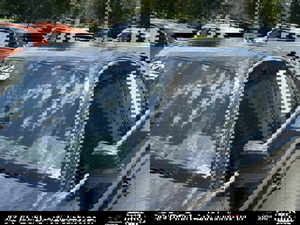Certified 2025 Audi Q5 2.0T Premium Plus image 13