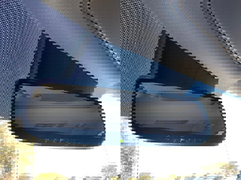 Used 2024 Kia Telluride SX image 30