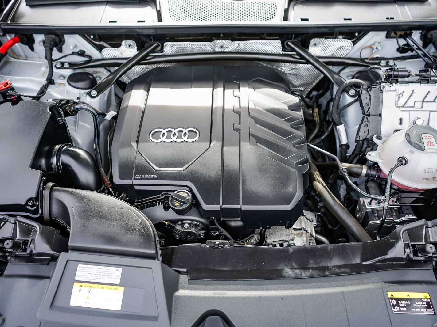 Used 2023 Audi Q5 2.0T Premium w/ Convenience Package image 28