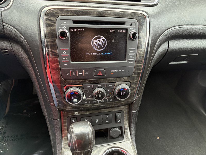 Used 2014 Buick Enclave Leather image 10