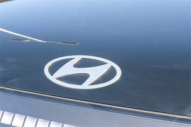 New 2026 Hyundai Ioniq 9 SEL image 13