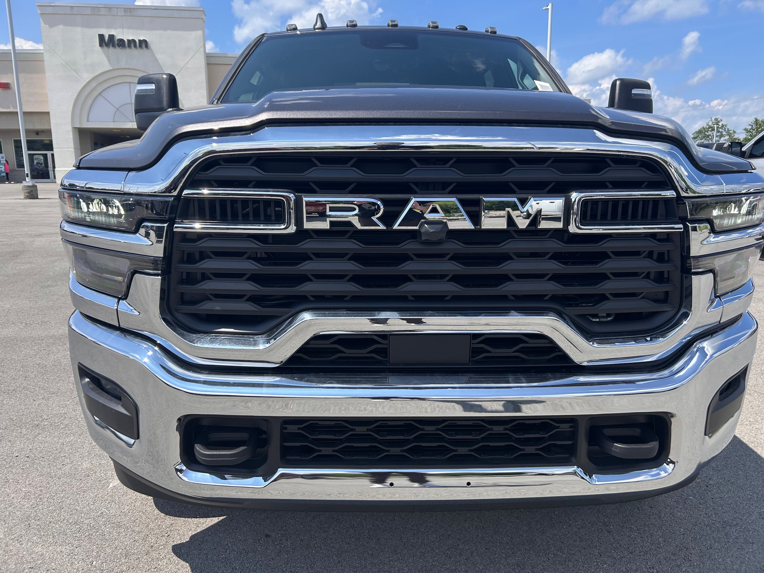 New 2026 RAM 3500 Tradesman w/ Chrome Appearance Group A AWD/4WD image 8