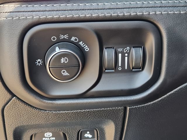 Used 2021 RAM 1500 Limited w/ Night Edition RWD image 21