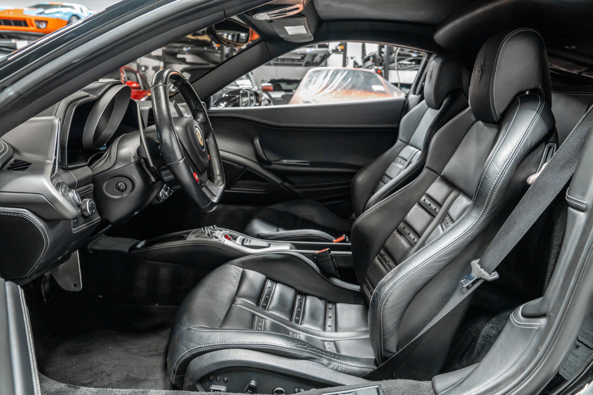 Used 2012 Ferrari 458 Italia Coupe image 29