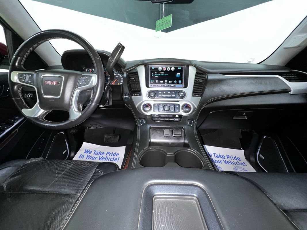 Used 2019 GMC Yukon XL SLT AWD/4WD image 18