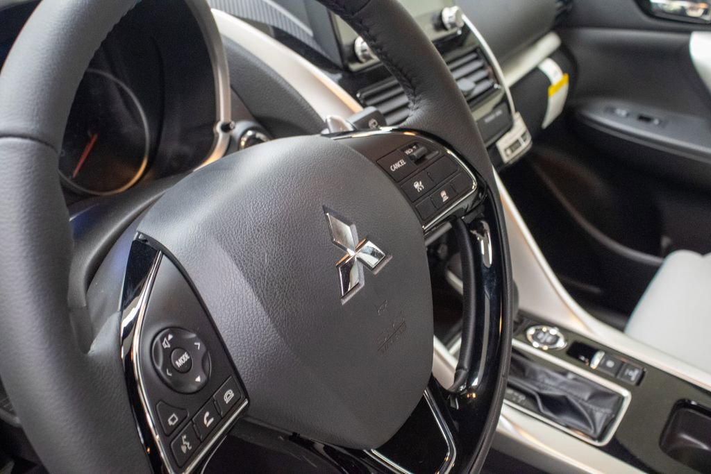 New 2026 Mitsubishi Eclipse Cross SEL image 8