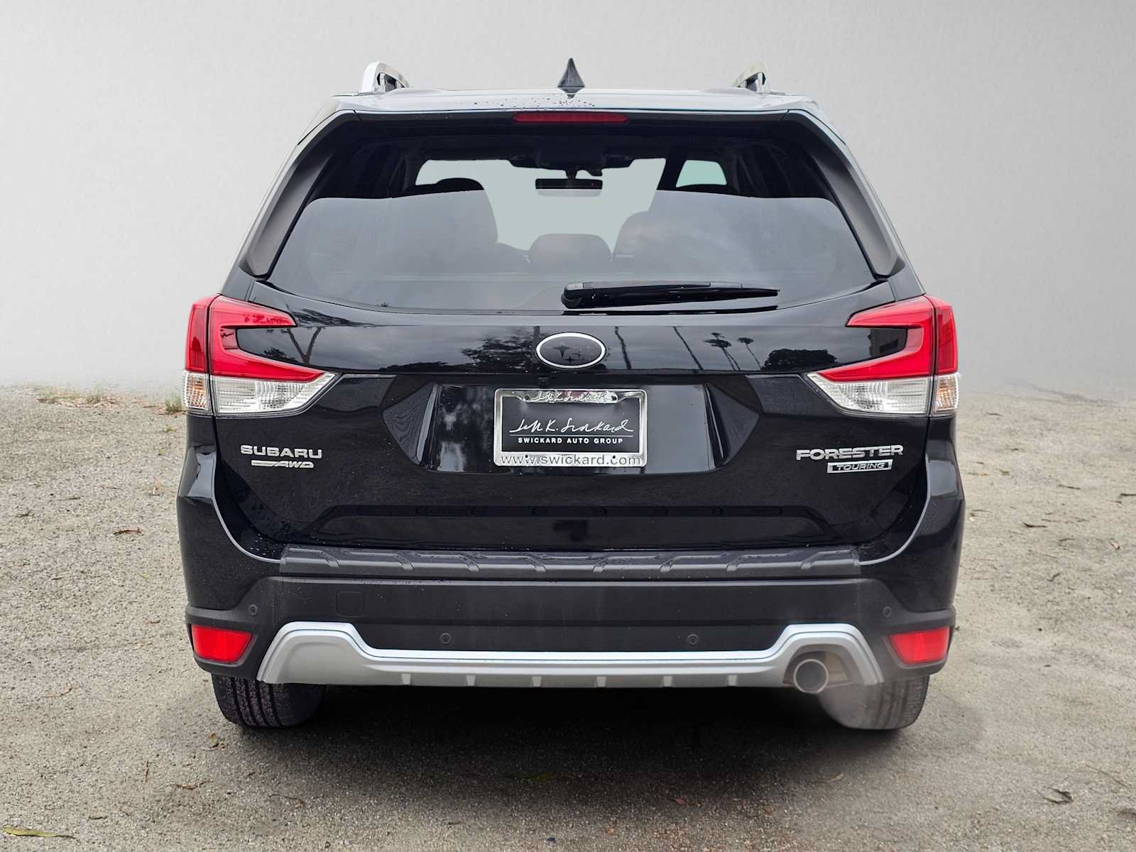 Used 2022 Subaru Forester Touring w/ Popular Package #2 AWD/4WD image 4