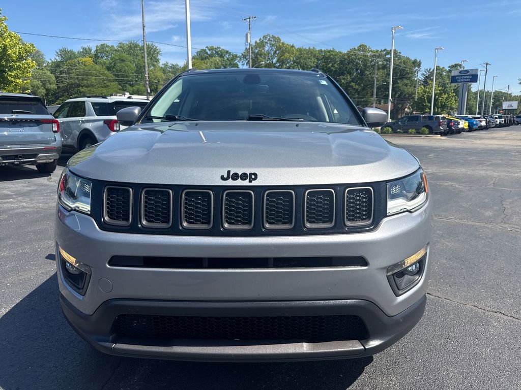 Used 2019 Jeep Compass High Altitude AWD/4WD image 3