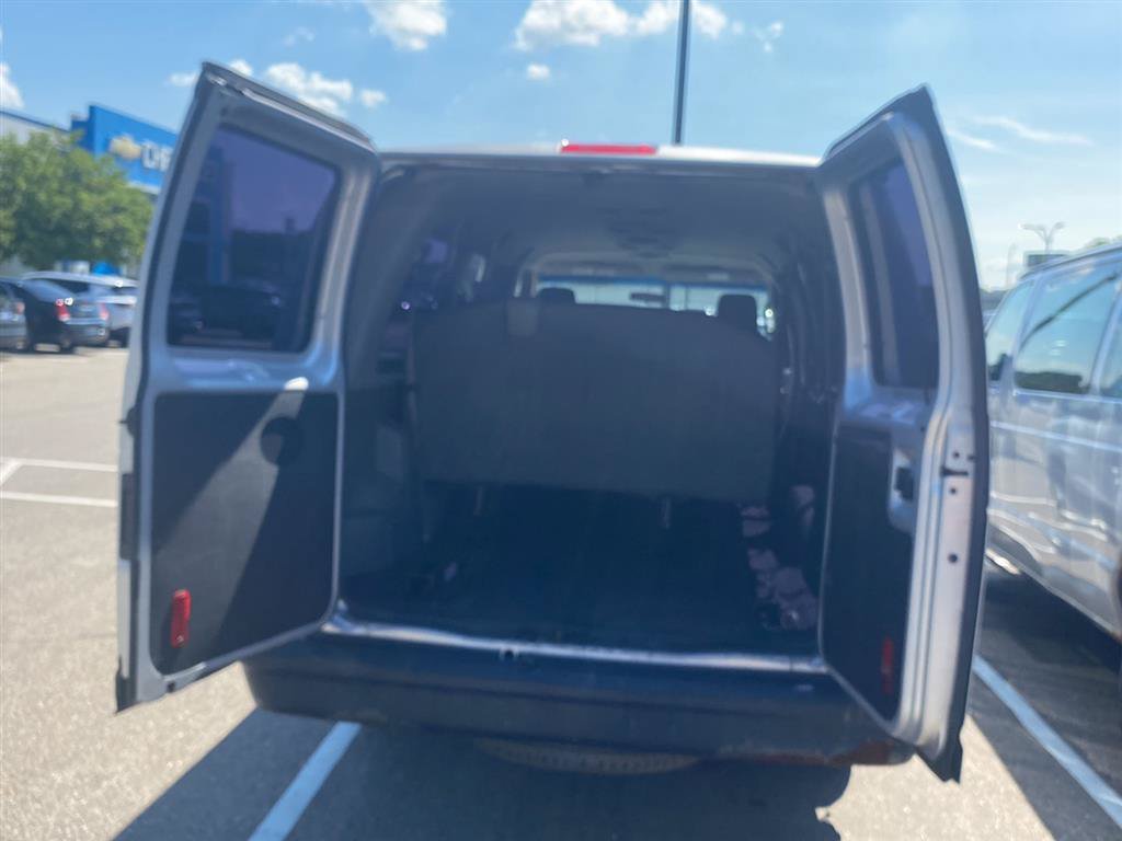 Used 2013 Ford E-350 and Econoline 350 XL w/ PWR Windows & Locks Group RWD image 12