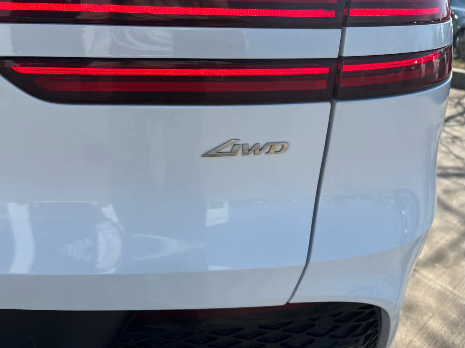 Used 2025 Genesis GV70 2.5T image 8