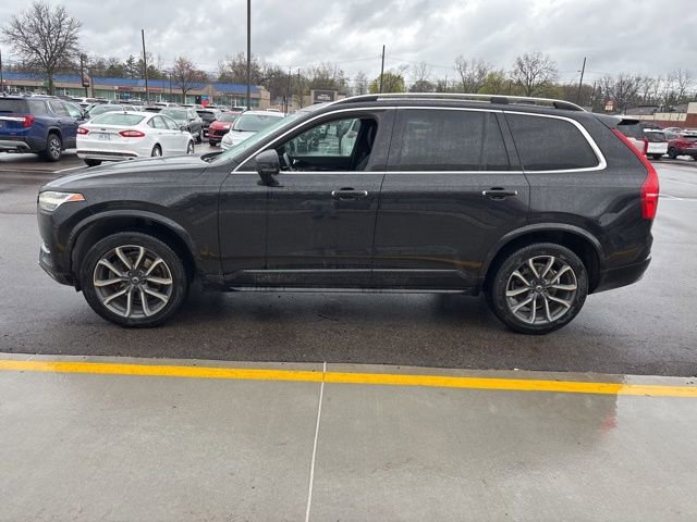 Used 2018 Volvo XC90 T5 Momentum w/ Convenience Package image 10