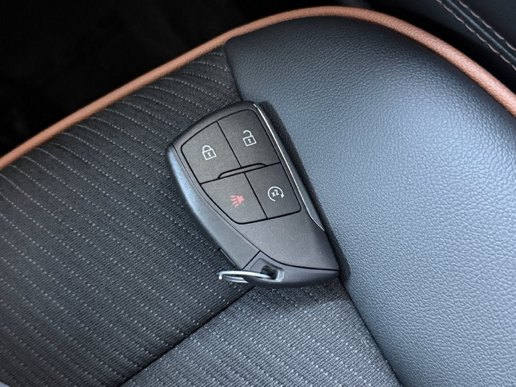 Used 2026 GMC Canyon AT4 AWD/4WD image 32