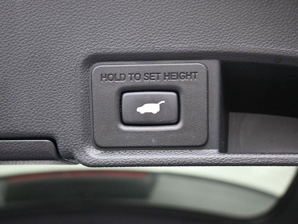 Used 2022 Acura RDX AWD w/ A-Spec & Advance Pkg image 16