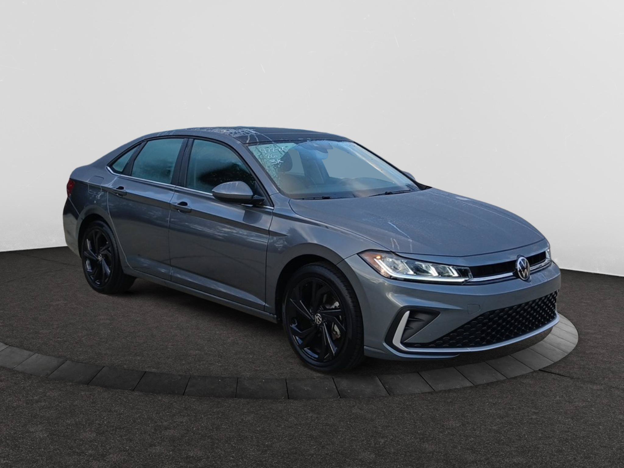 Certified 2026 Volkswagen Jetta SE FWD image 1