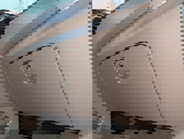 Used 2015 GMC Yukon XL SLT image 24