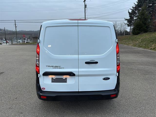 Certified 2022 Ford Transit Connect XL image 3