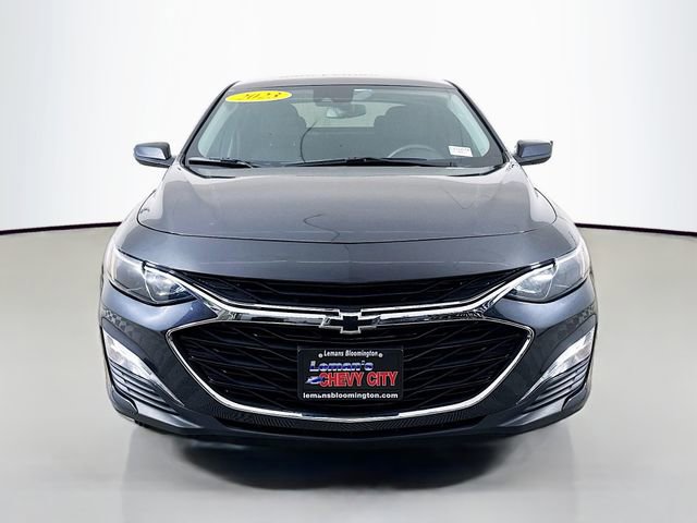 Used 2023 Chevrolet Malibu RS FWD image 2