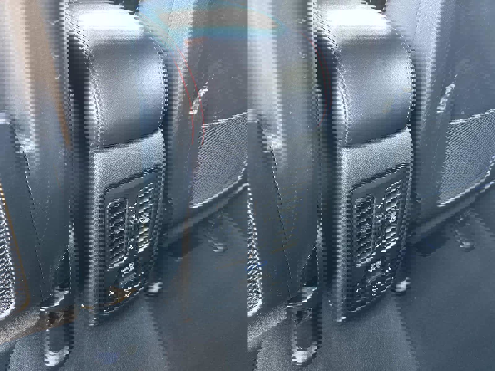 Used 2024 Dodge Durango GT image 17