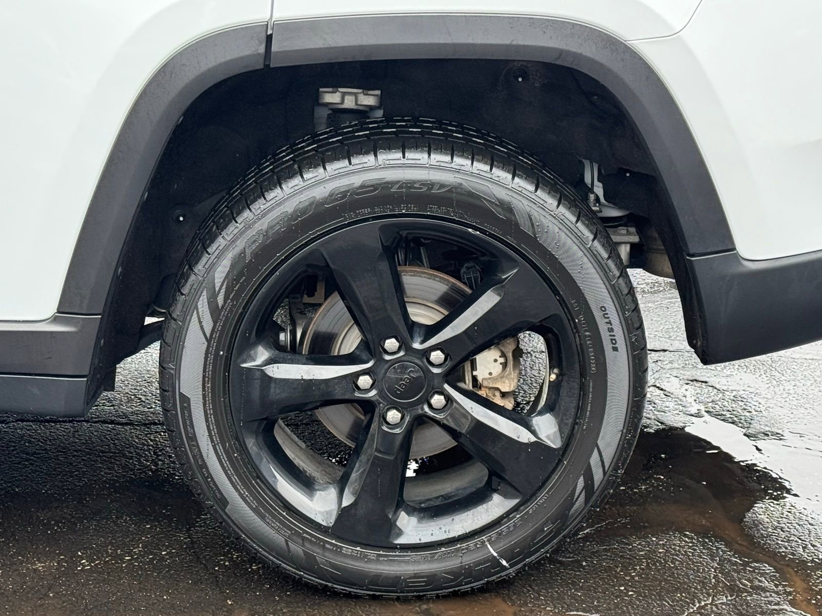 Used 2023 Jeep Grand Cherokee Altitude image 52