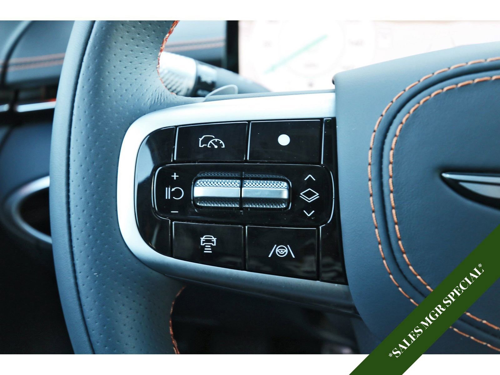 Used 2026 Genesis GV70 2.5T Sport Prestige image 17