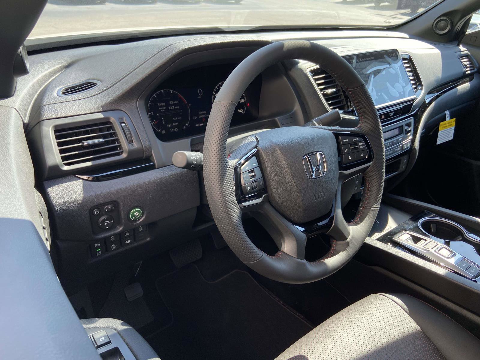 New 2026 Honda Ridgeline Black Edition image 5