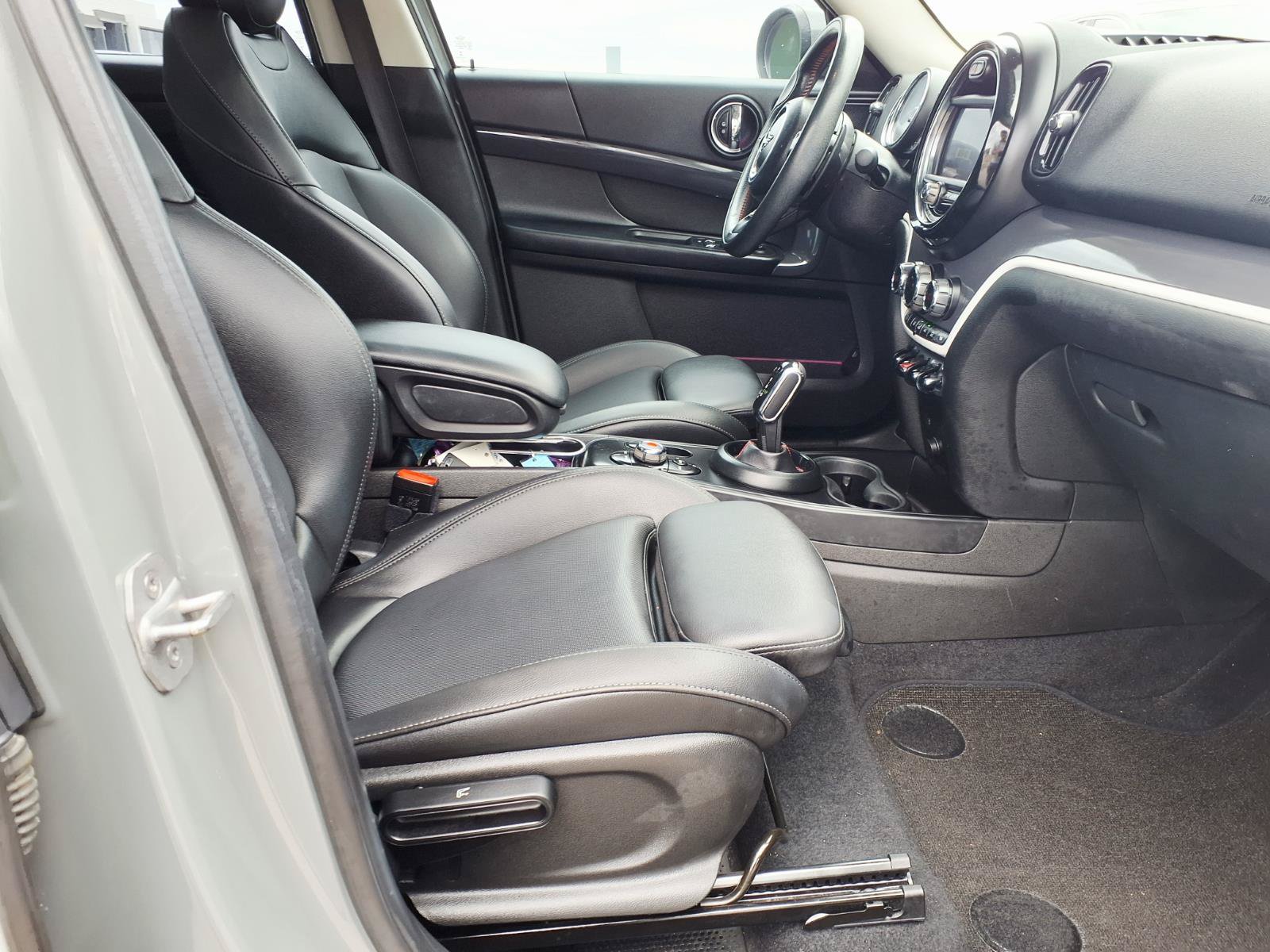 Used 2020 MINI Cooper Countryman S w/ Storage Package FWD image 10