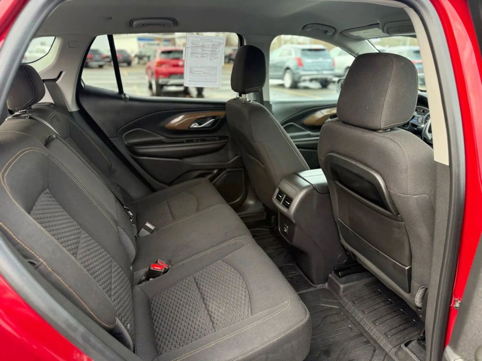 Used 2021 GMC Terrain SLE w/ Driver Convenience Package AWD/4WD image 16