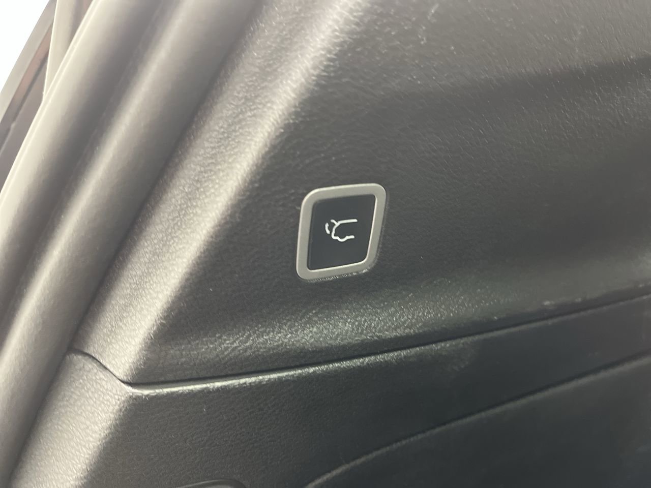 Used 2025 Chrysler Pacifica Select FWD image 30