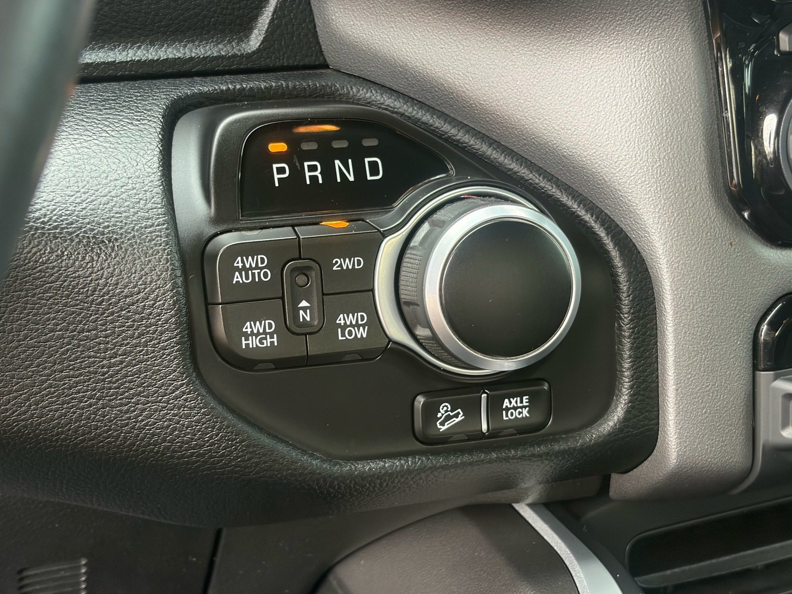 Used 2022 RAM 1500 Big Horn AWD/4WD image 23
