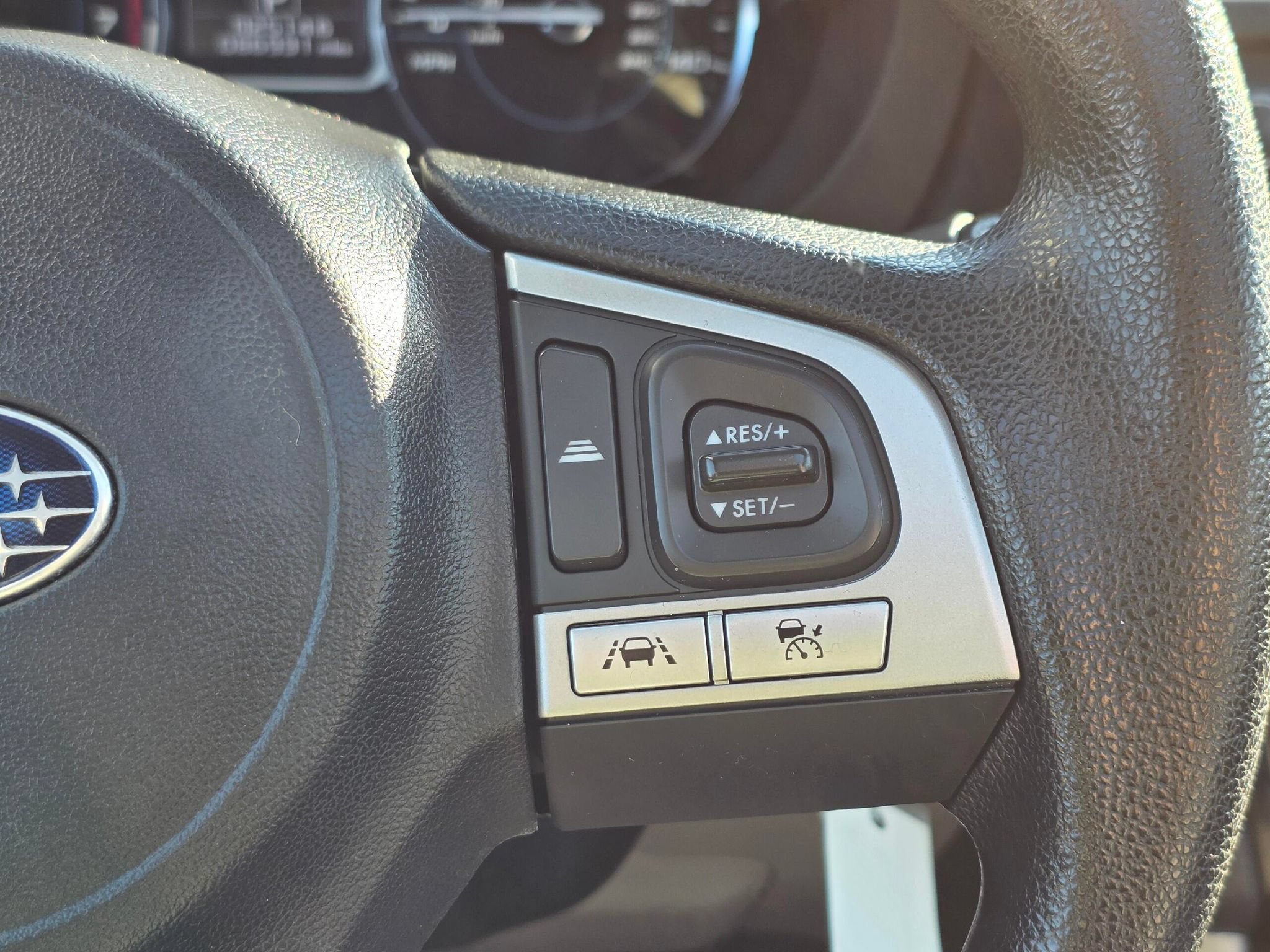 Used 2018 Subaru Forester 2.5i Premium AWD/4WD image 23