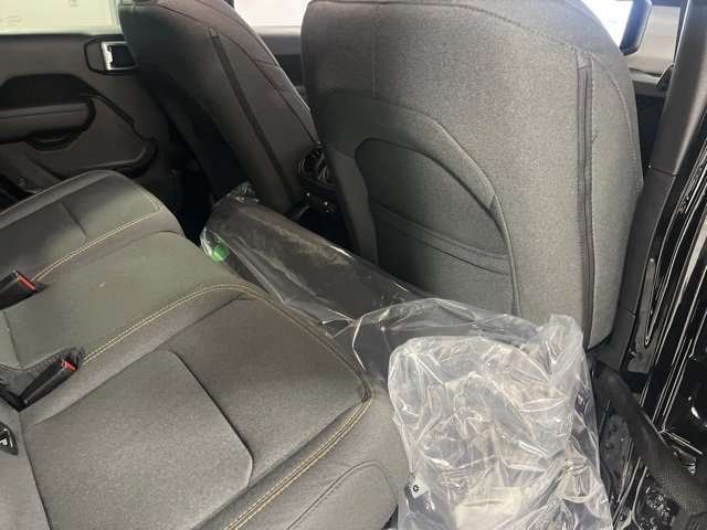 New 2025 Jeep Gladiator Sport image 26