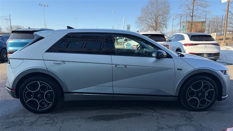 Used 2024 Hyundai Ioniq 5 Limited image 6